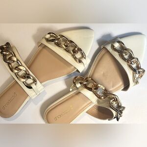 Shoe Dazzle Gold Lined Sandals